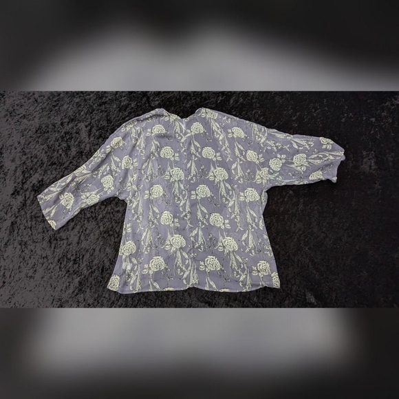 Xhilaration Purple & White Floral Open Front Cardigan - Picture 4 of 5